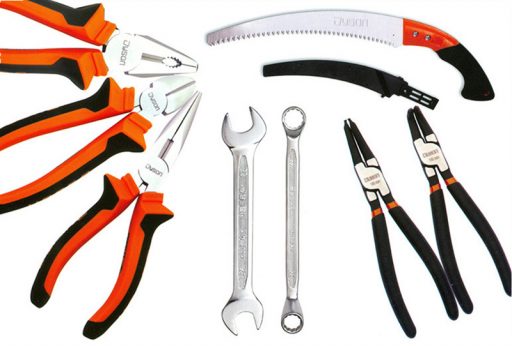 تیغ اره، آچار و انبردست